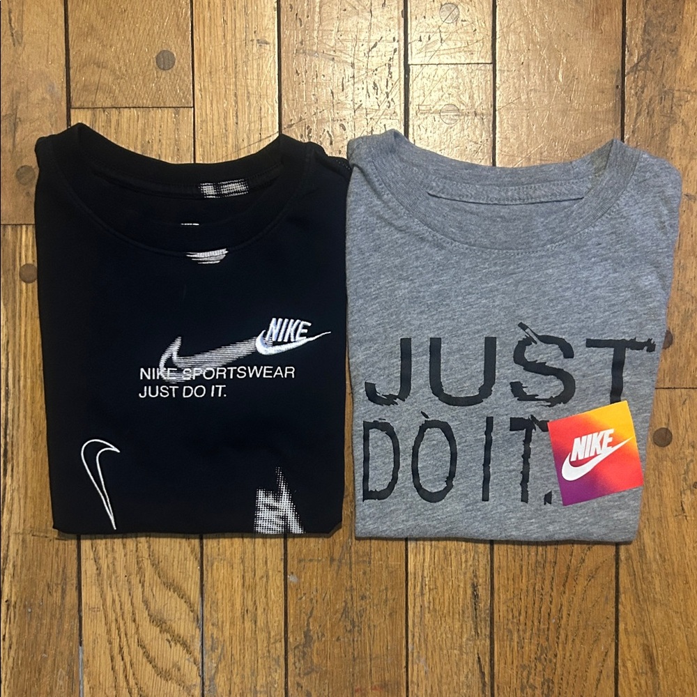 Nike Boys' Short Sleeve Graphic Tees in Black & Gray